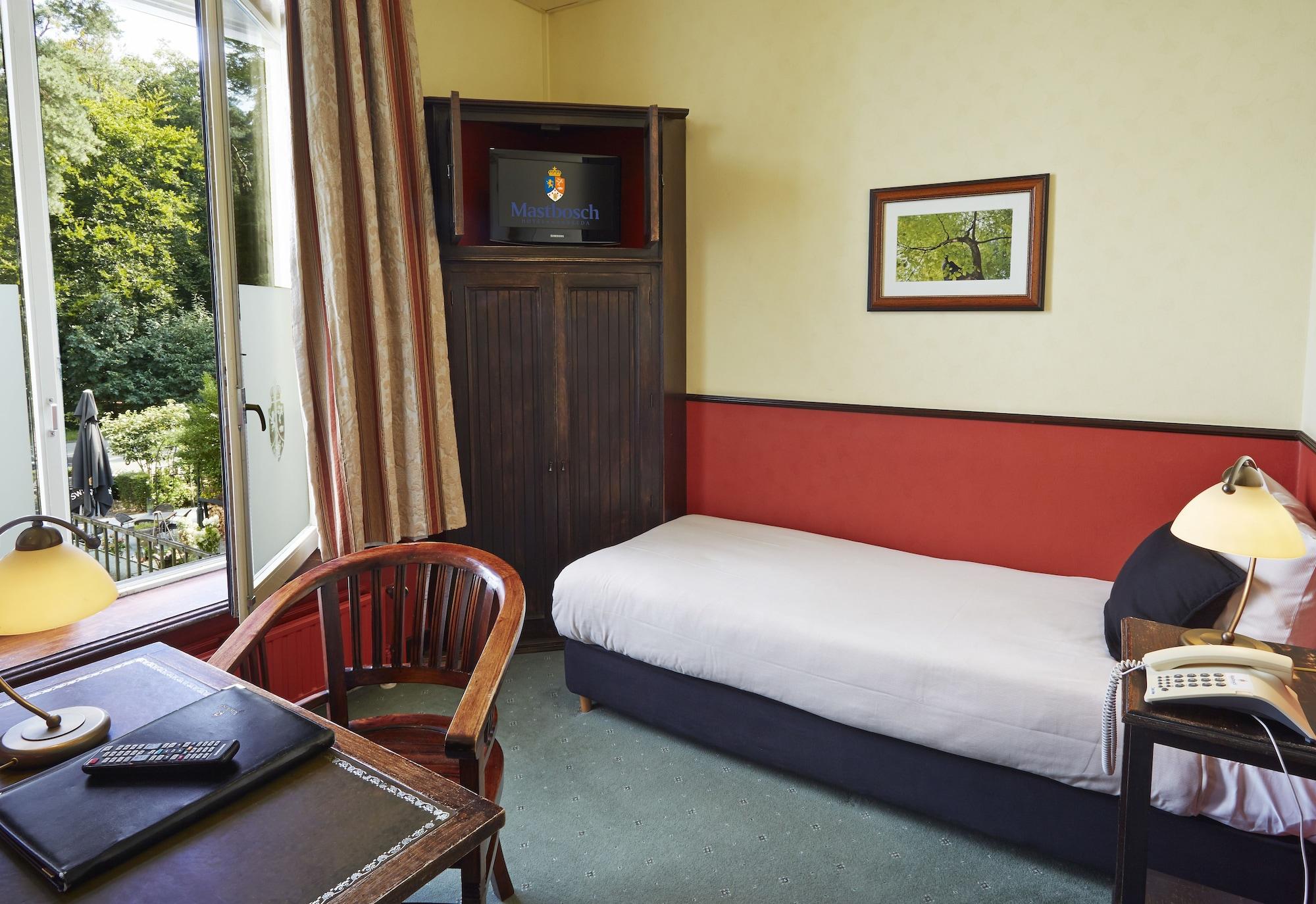 Parkhotel Mastbosch Бреда Екстериор снимка
